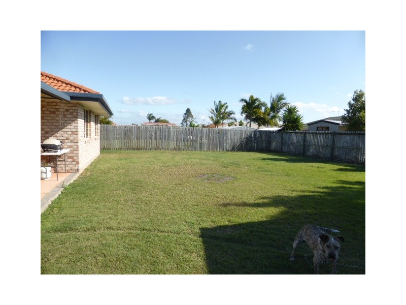 14 Sharyn Court, Point Vernon QLD 4655
