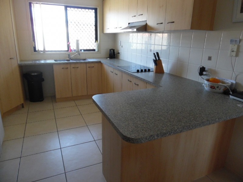 3 Pharlap Court, Point Vernon QLD 4655