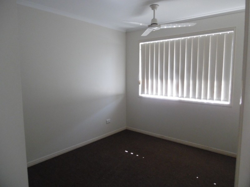 3 Pharlap Court, Point Vernon QLD 4655