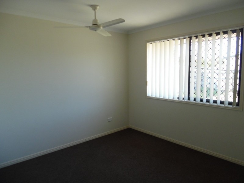 3 Pharlap Court, Point Vernon QLD 4655