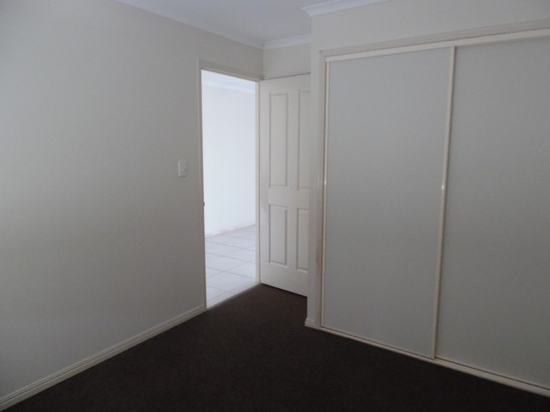 3 Pharlap Court, Point Vernon QLD 4655