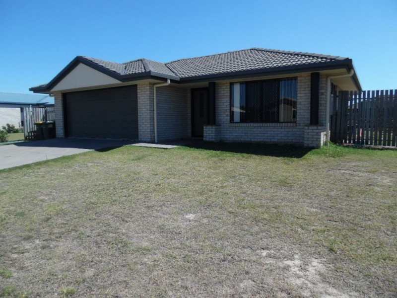 3 Pharlap Court, Point Vernon QLD 4655