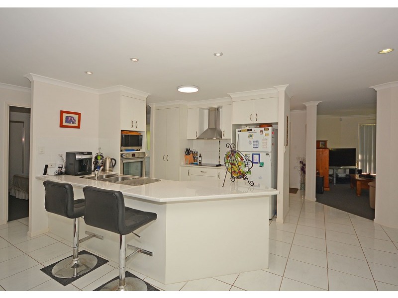 17 Bianca Court, Torquay QLD 4655