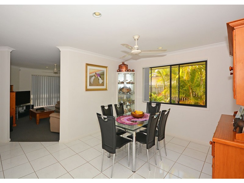 17 Bianca Court, Torquay QLD 4655