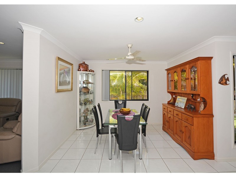 17 Bianca Court, Torquay QLD 4655