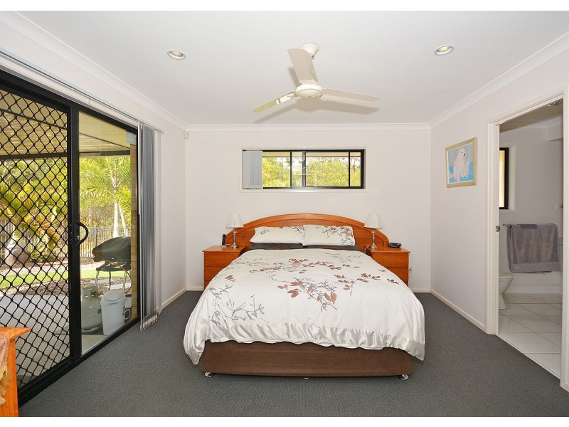 17 Bianca Court, Torquay QLD 4655