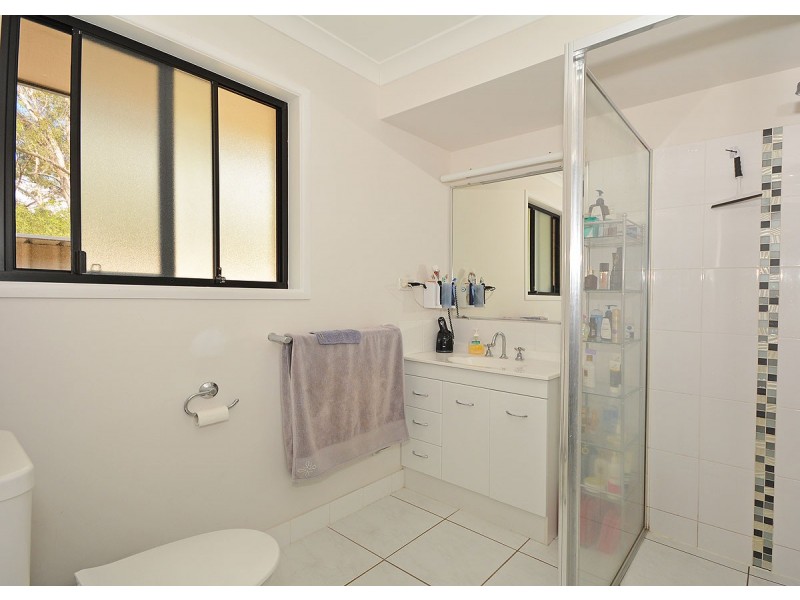 17 Bianca Court, Torquay QLD 4655