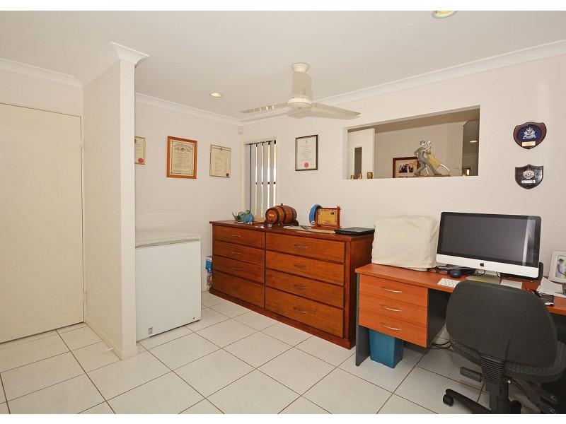 17 Bianca Court, Torquay QLD 4655