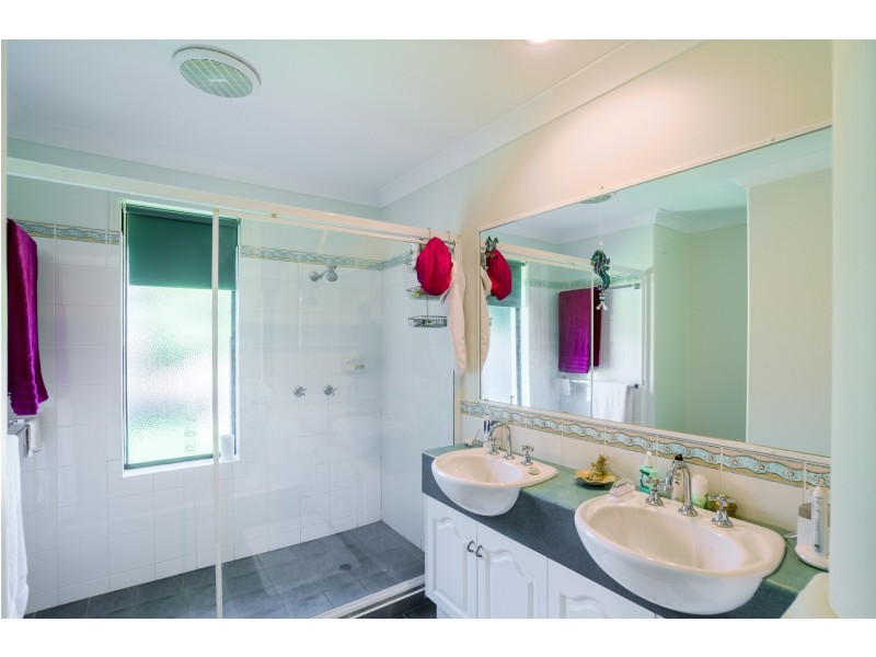 1 Mungara Court, Wondunna QLD 4655