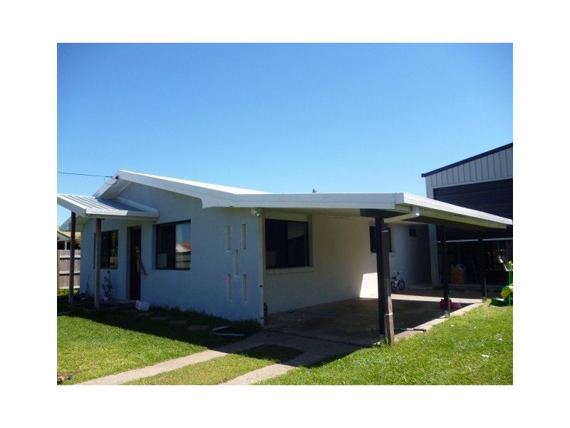 7 Turrum Street, Scarness QLD 4655