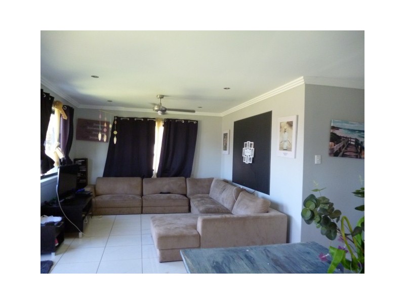 7 Turrum Street, Scarness QLD 4655