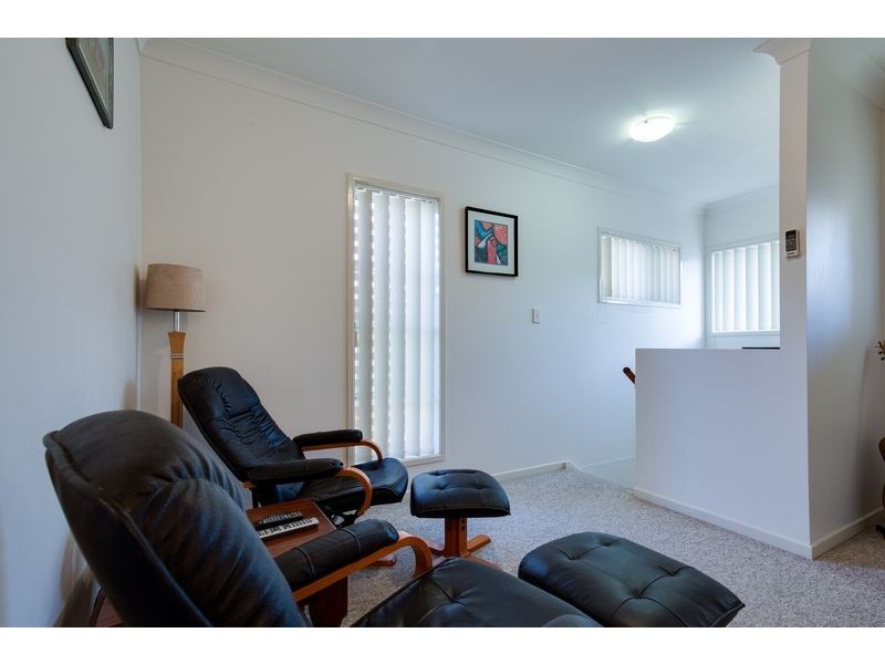 4/58 Stephenson Street, Scarness QLD 4655
