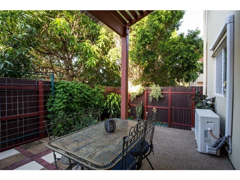 4/58 Stephenson Street, Scarness QLD 4655