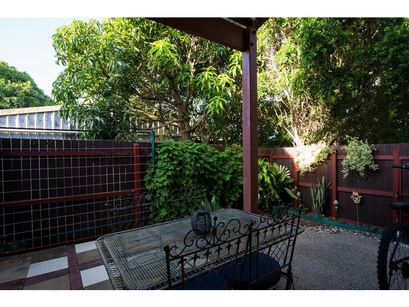 4/58 Stephenson Street, Scarness QLD 4655