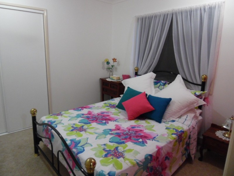 5 Benson Close, Urraween QLD 4655