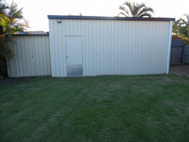 5 Benson Close, Urraween QLD 4655