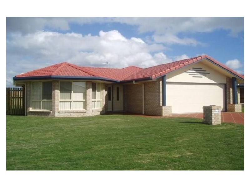 37 Archer Drive, Point Vernon QLD 4655