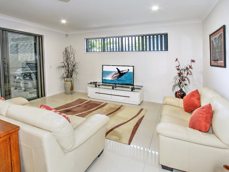 53 Royal Drive, Kawungan QLD 4655