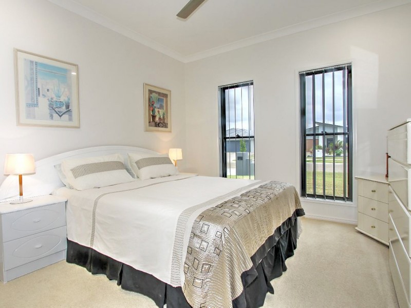 53 Royal Drive, Kawungan QLD 4655