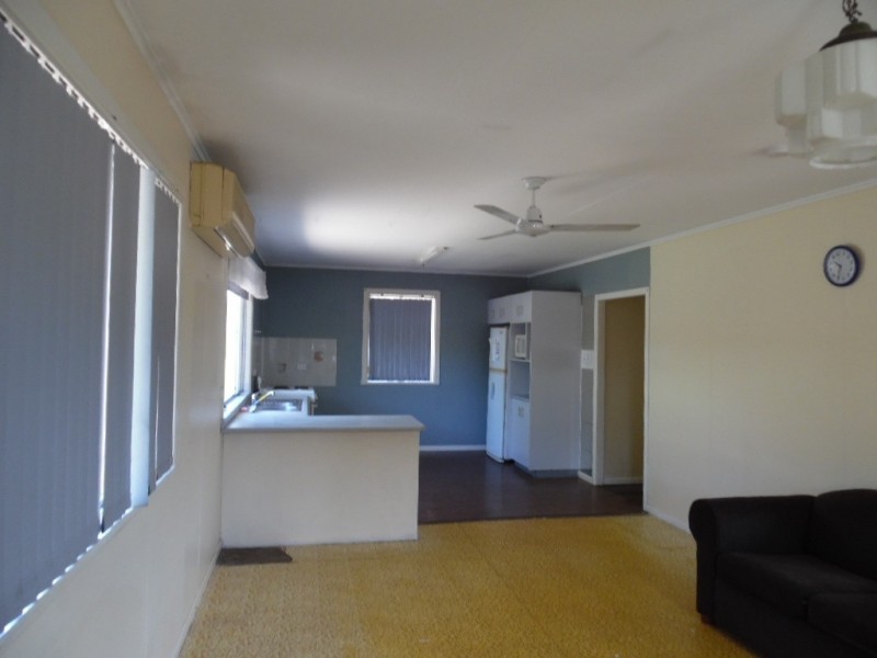 35 Neils Street, Pialba QLD 4655
