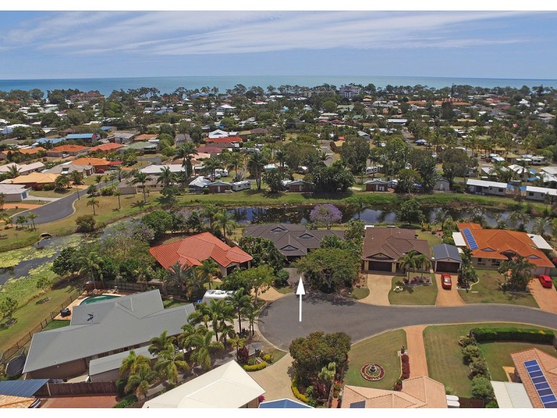 7 Florida Court, Torquay QLD 4655