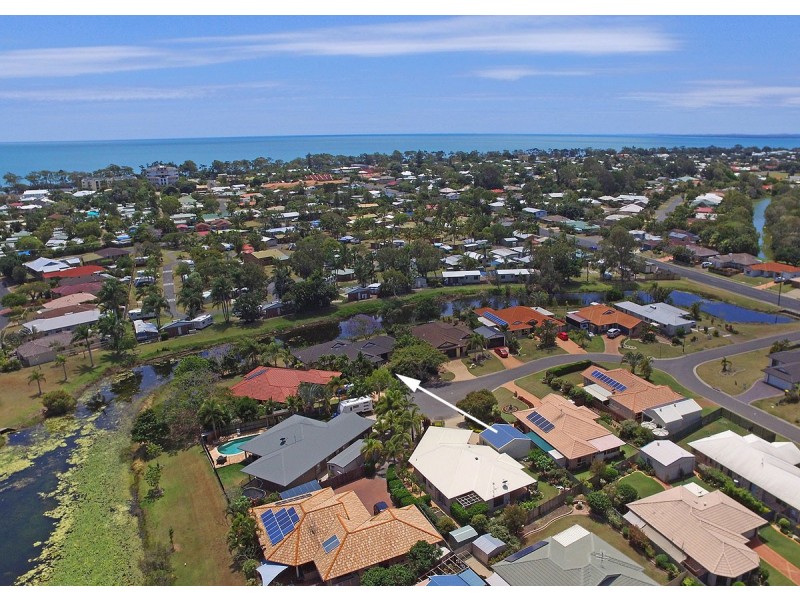 7 Florida Court, Torquay QLD 4655