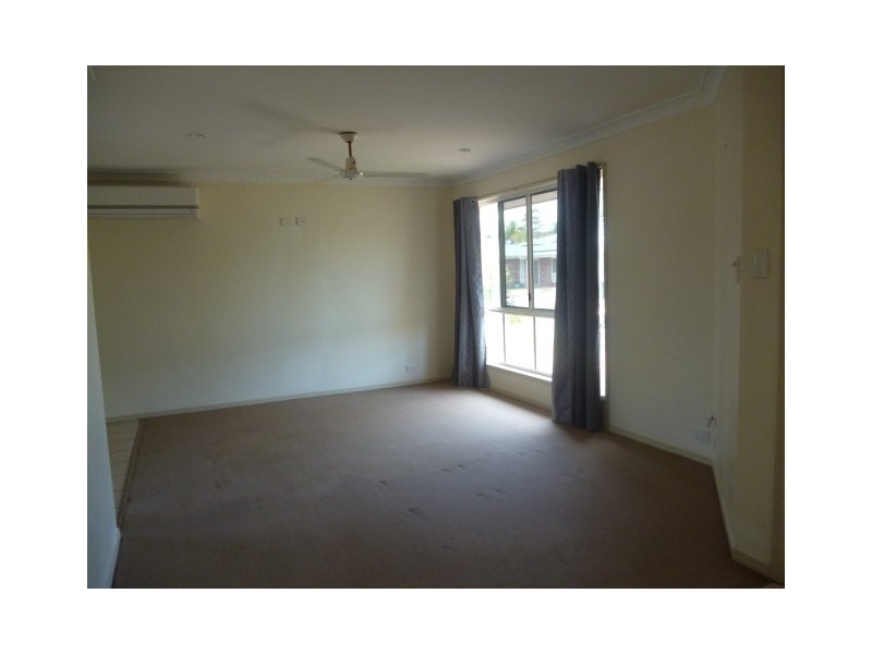 19 Thornbill Drive, Eli Waters QLD 4655