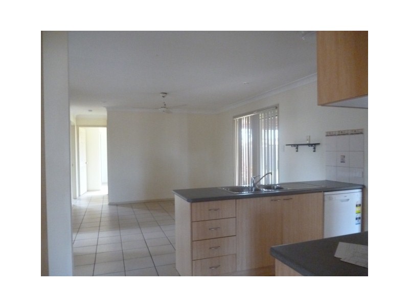 19 Thornbill Drive, Eli Waters QLD 4655