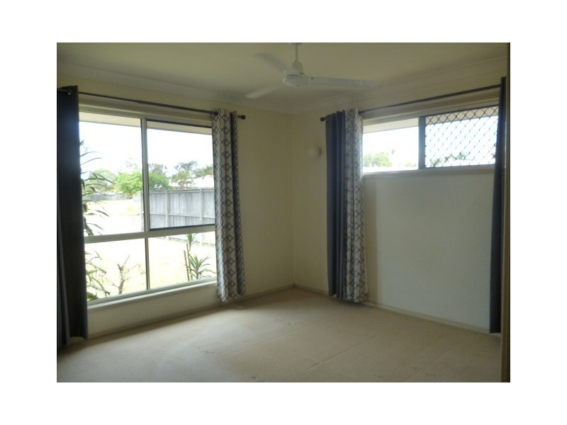 19 Thornbill Drive, Eli Waters QLD 4655