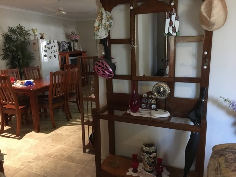 15 Thornbill Dr, Eli Waters QLD 4655