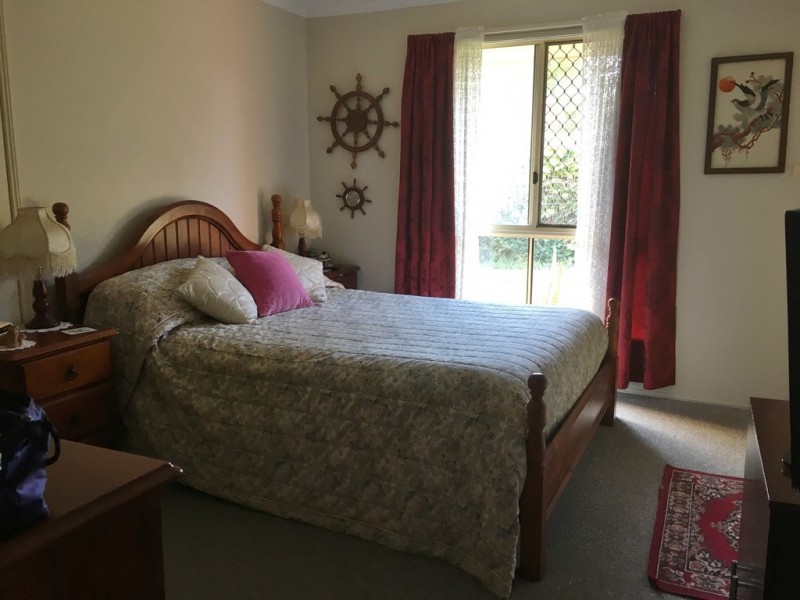 15 Thornbill Dr, Eli Waters QLD 4655