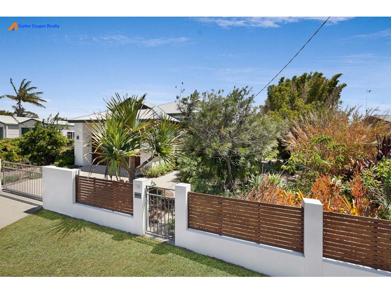 28 Park Street, Urangan QLD 4655