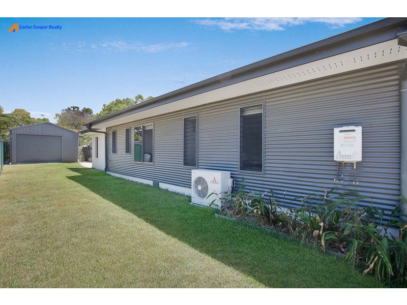 28 Park Street, Urangan QLD 4655