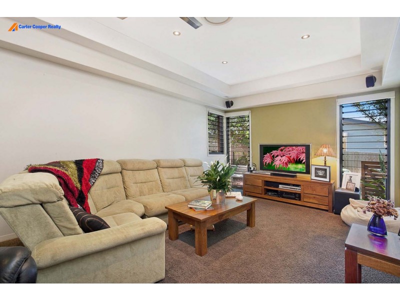 28 Park Street, Urangan QLD 4655