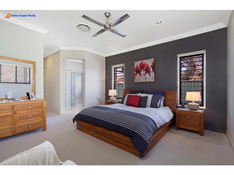 28 Park Street, Urangan QLD 4655