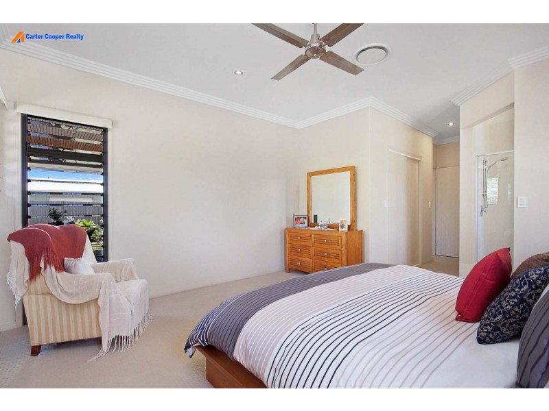 28 Park Street, Urangan QLD 4655