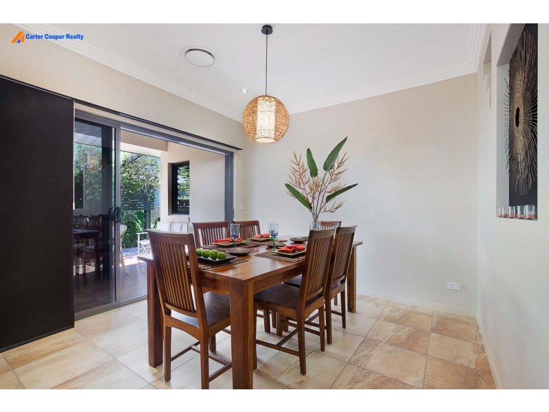 28 Park Street, Urangan QLD 4655