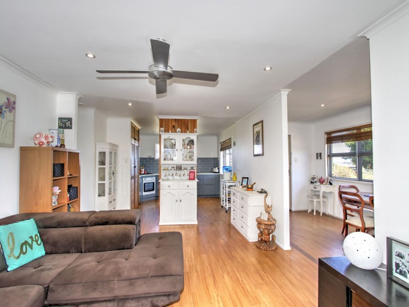 22 Eurong Avenue, Pialba QLD 4655