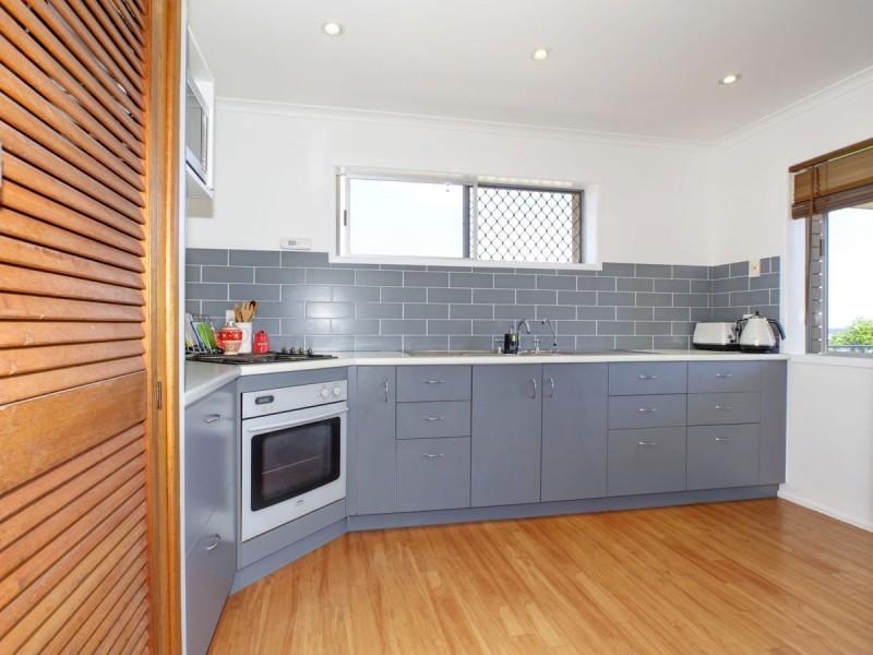 22 Eurong Avenue, Pialba QLD 4655