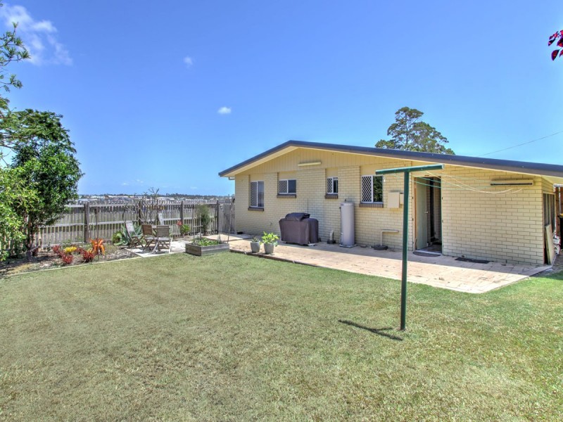 22 Eurong Avenue, Pialba QLD 4655