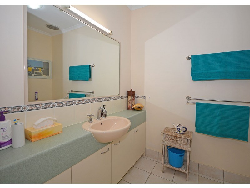 115/34 Elizabeth Street, Urangan QLD 4655