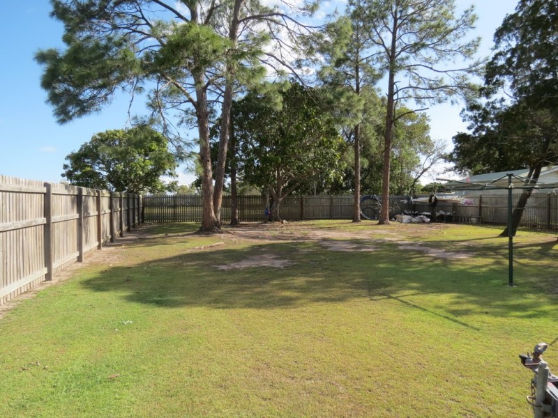 325 Torquay Terrace, Torquay QLD 4655