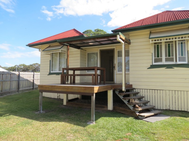 325 Torquay Terrace, Torquay QLD 4655