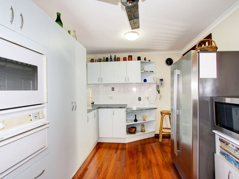 14 Partridge Close, Torquay QLD 4655