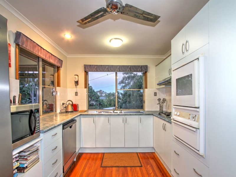 14 Partridge Close, Torquay QLD 4655