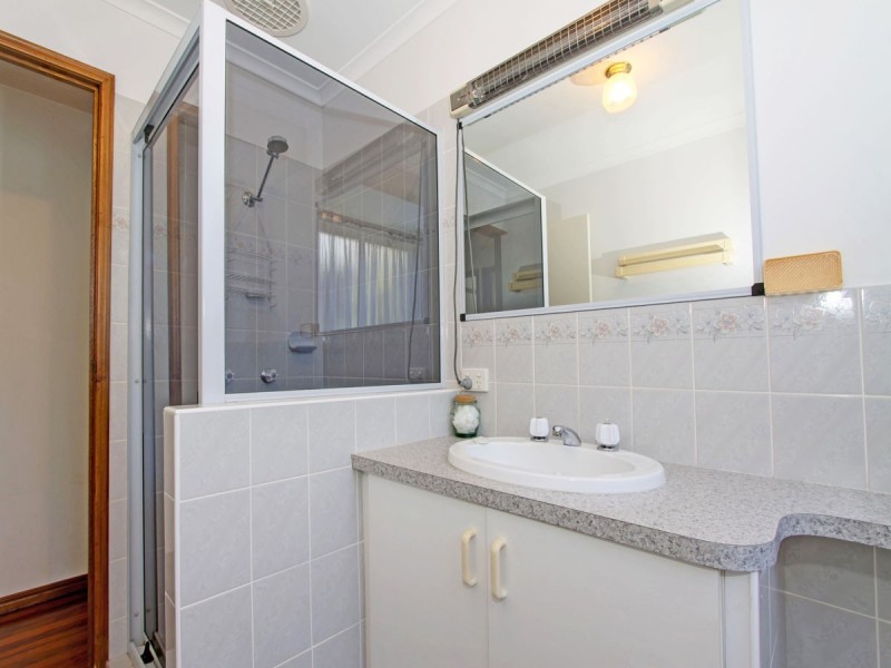 14 Partridge Close, Torquay QLD 4655
