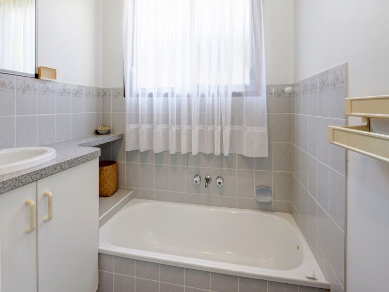 14 Partridge Close, Torquay QLD 4655