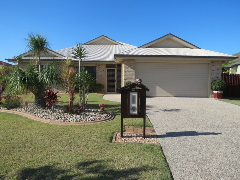21 Lancaster Circuit, Urraween QLD 4655