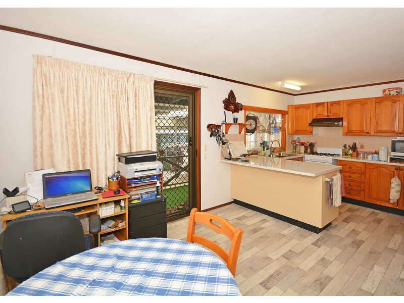 11-26 Corser St, Point Vernon QLD 4655