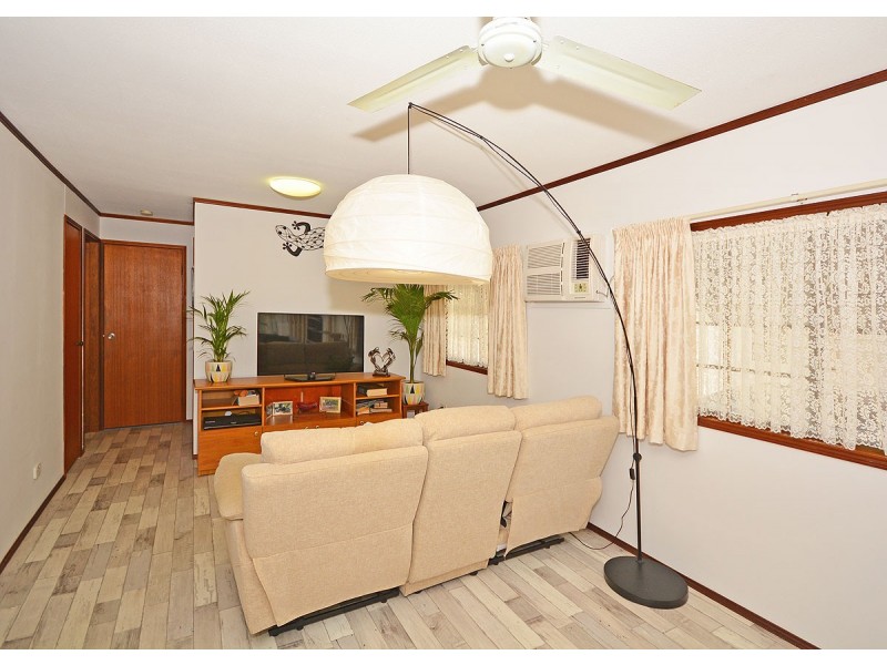 11-26 Corser St, Point Vernon QLD 4655